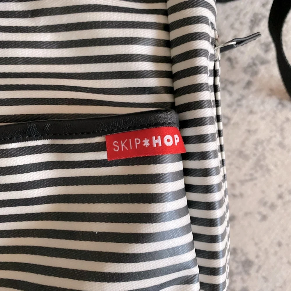 SKIP HOP Diaper Bag